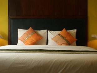 Hotel Oasis