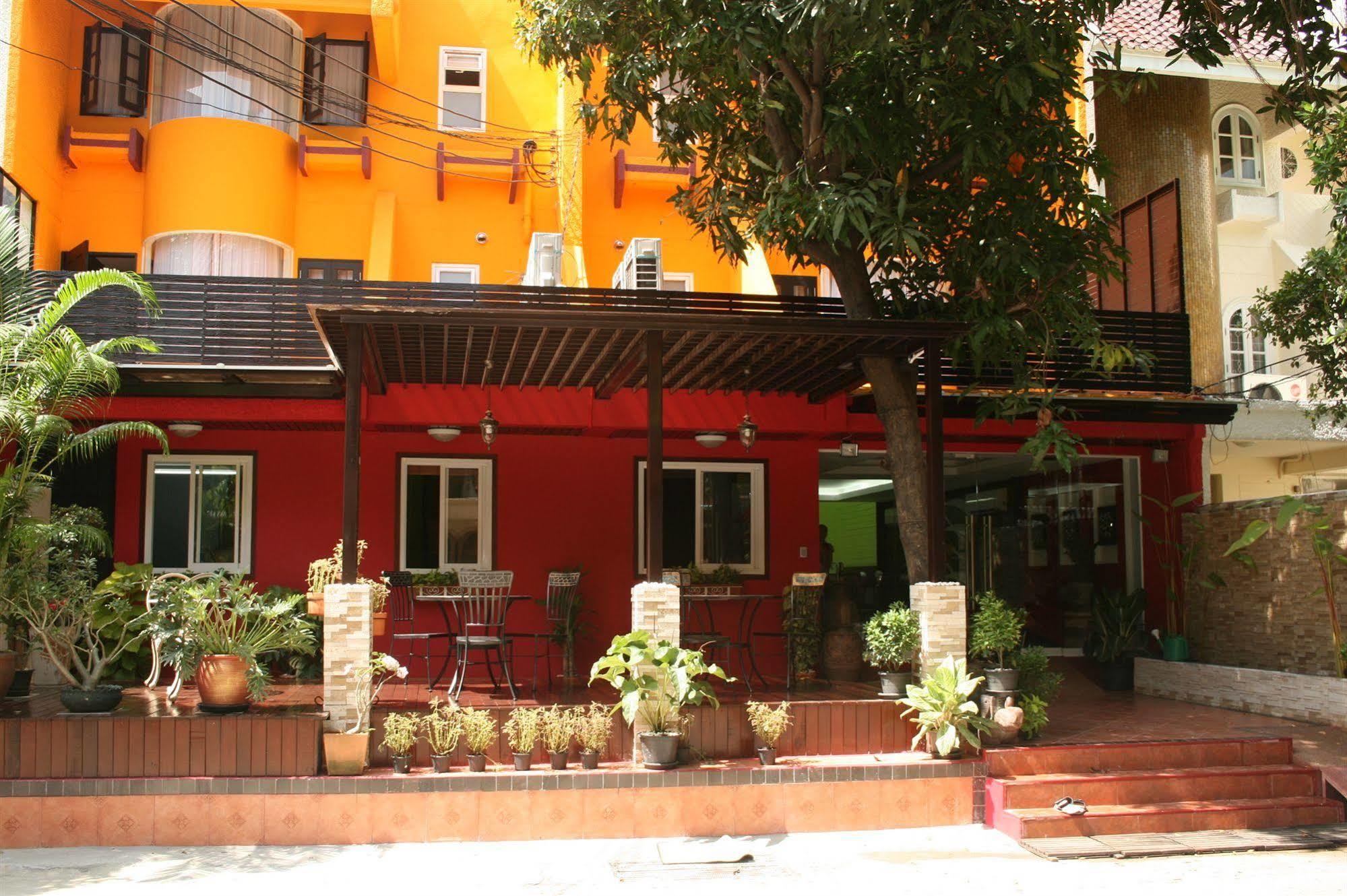 Hotel Oasis 3*