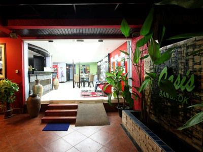 Oasis Hotel 3*